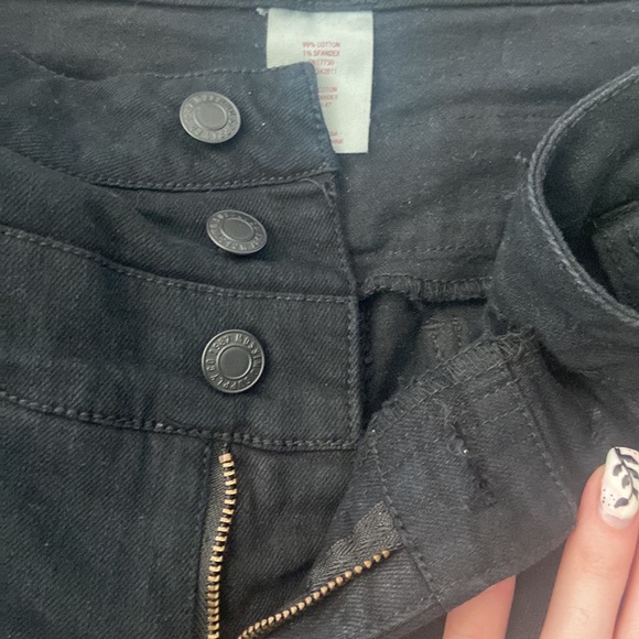 High waisted black jean shorts - Picture 2 of 5